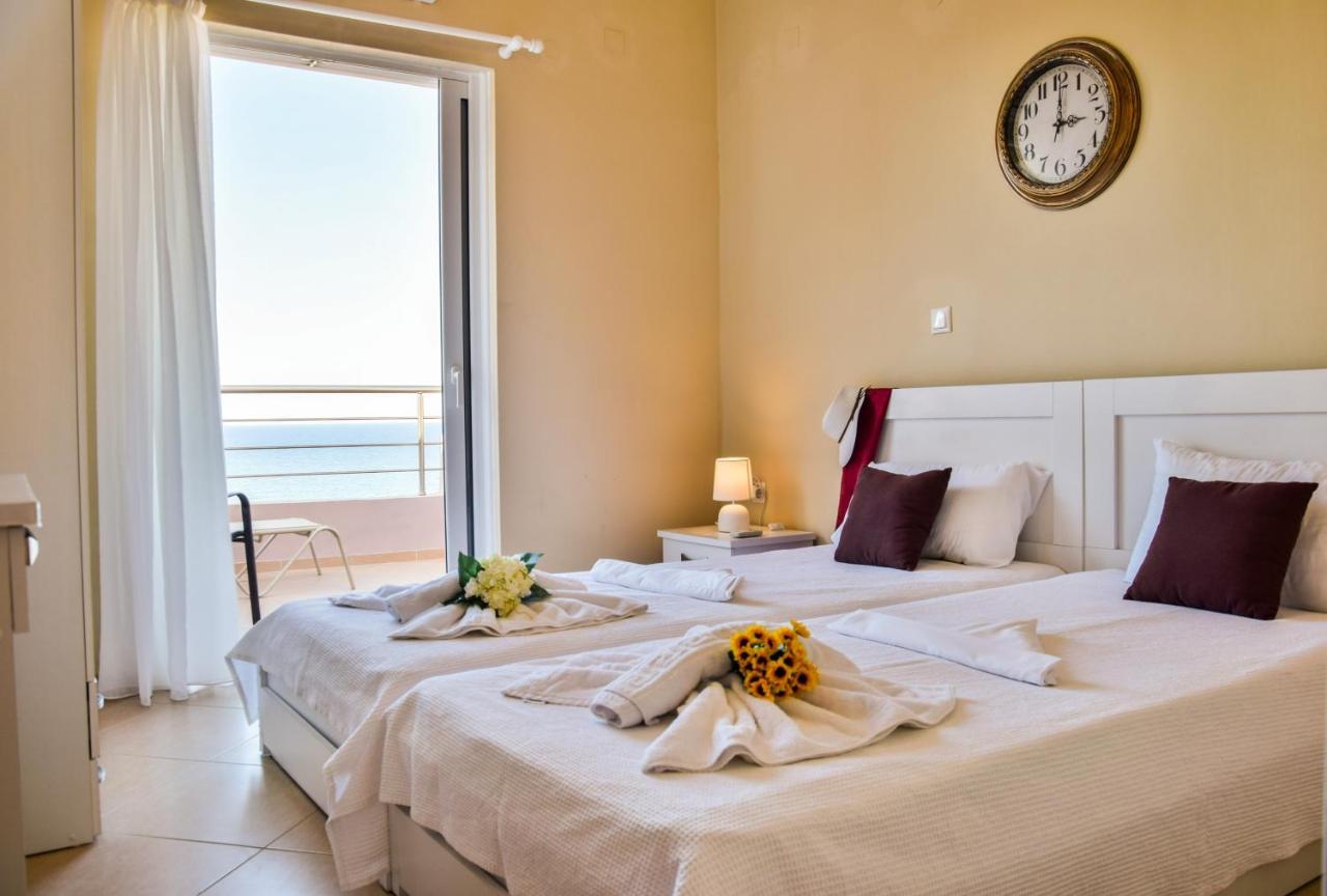 Rubini Homes Agia Marina Exteriér fotografie