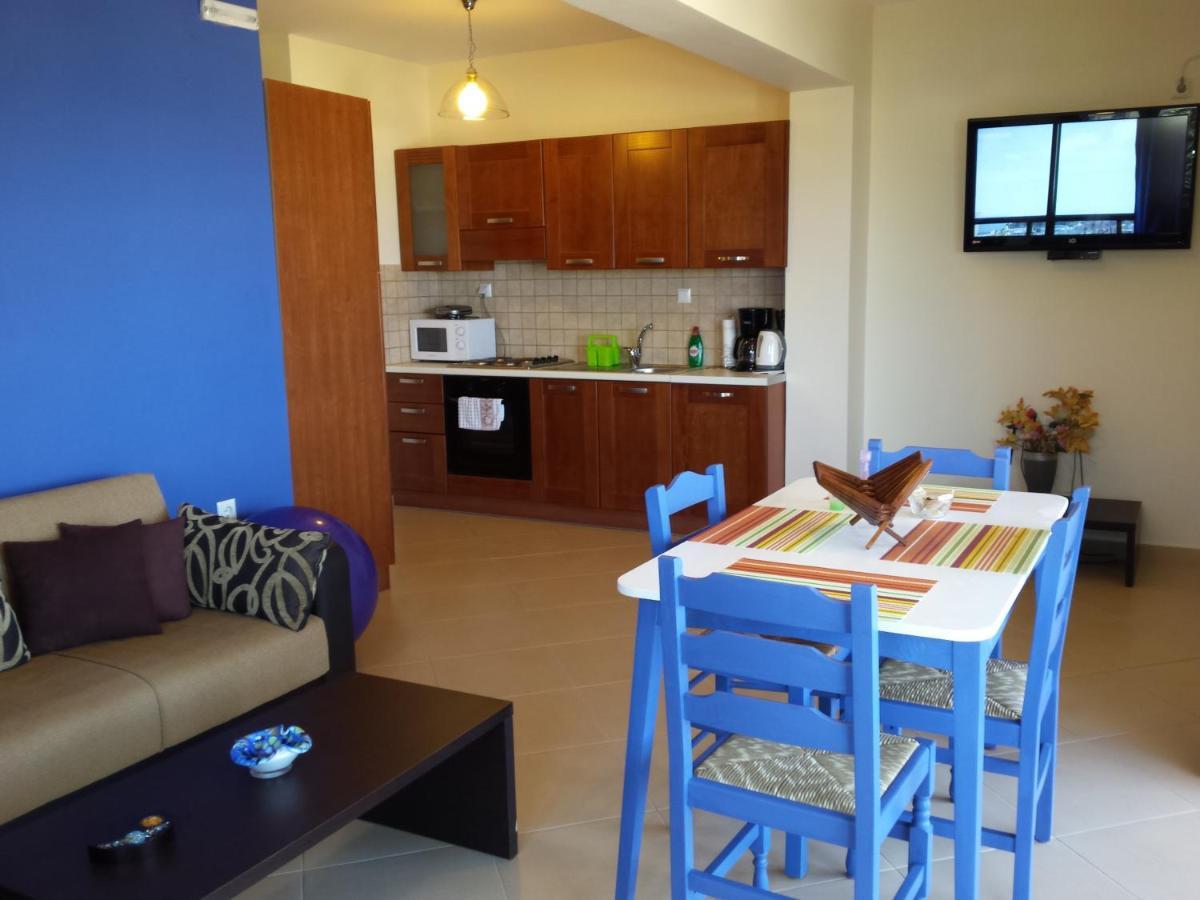 Rubini Homes Agia Marina Exteriér fotografie