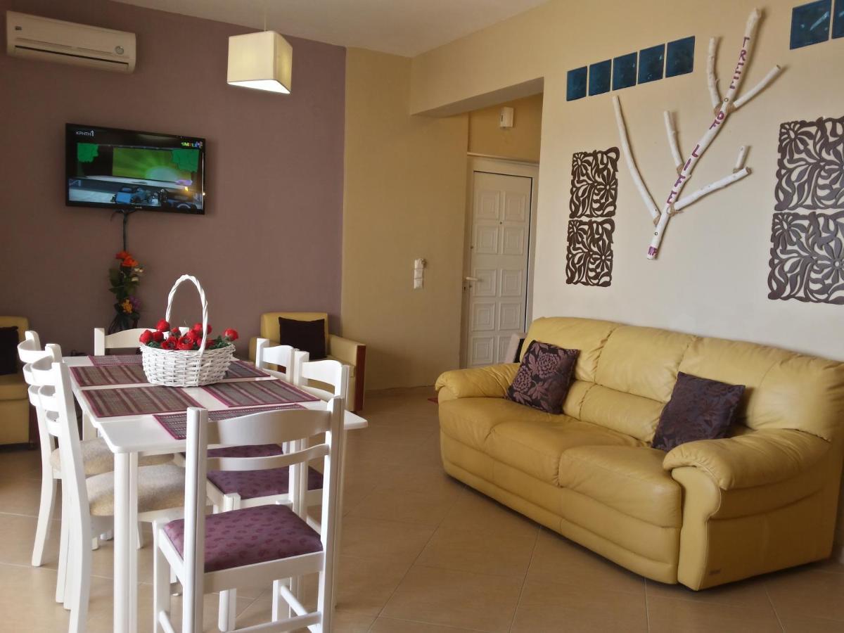 Rubini Homes Agia Marina Exteriér fotografie